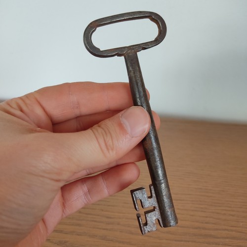 Antiker hohldorn schlüssel - hohldorn,